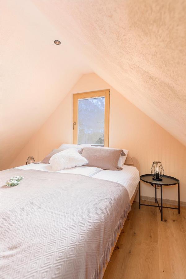 Bohinj Cottage Pr' Maricki - House In Nature With Hot Tub & Sauna Eksteriør bilde
